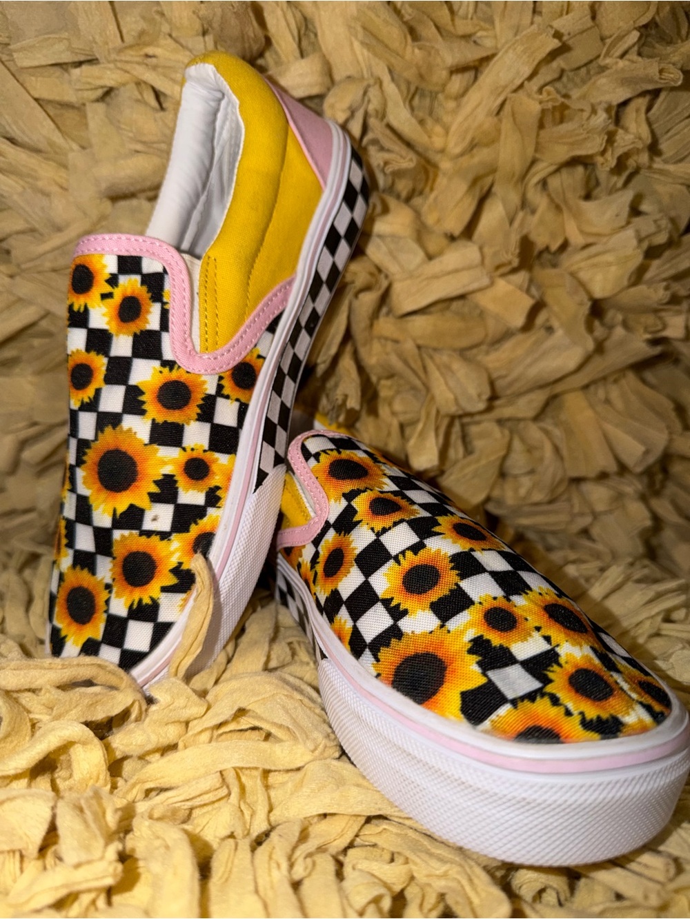 SUNFLOWERS 🌻 women’s Vans 7.5